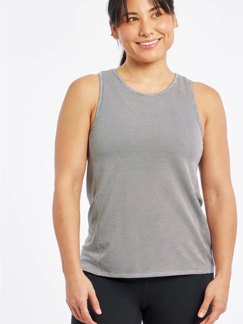 Nwt Oiselle Women’s Flyout Trail Tank Ivory/White Mesh Performance Top Shirt 12 — image 8 of 8